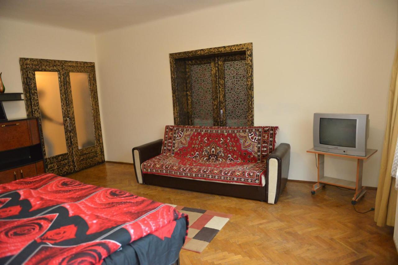 Apartament Oana Brasov Exterior photo