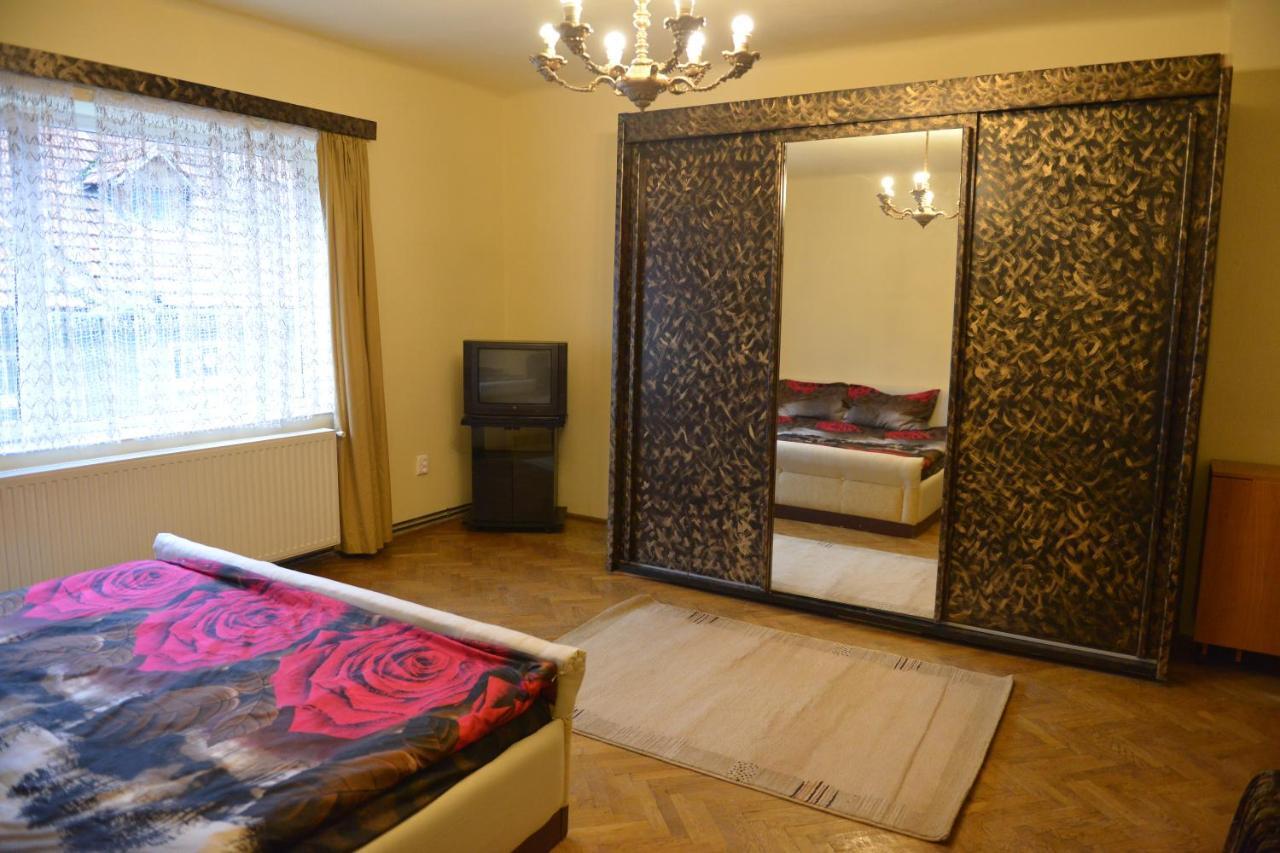 Apartament Oana Brasov Exterior photo